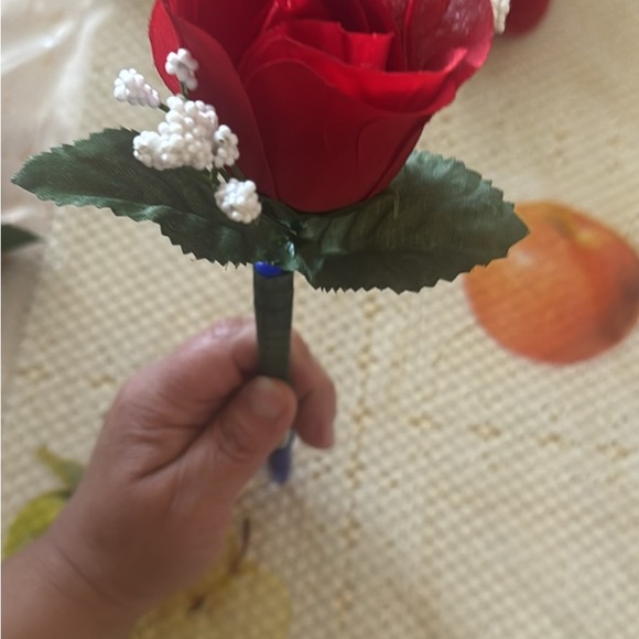 Chic Red Rose Accessory - Picture 2 of 3